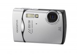 Digitalni-fotoaparat-OLYMPUS-Mju-850-SW-Starry-srebrne-boje-8-MegaPixela-3xopticki-zoom-N3112092